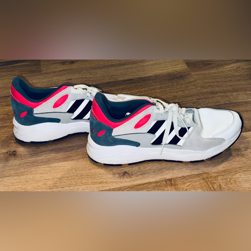 Men’s Sz 11 Cloud Foam ADIDAS Shoes